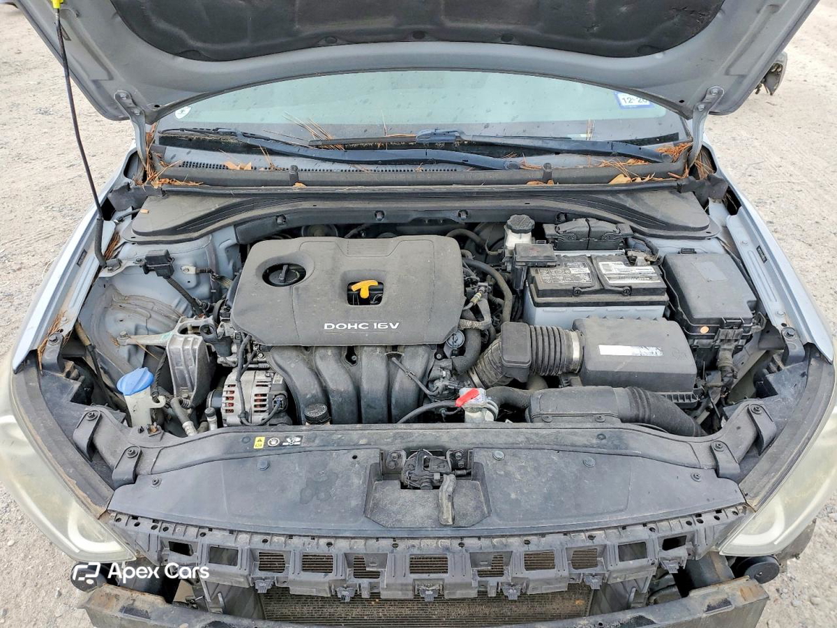 Hyundai Elantra 2017