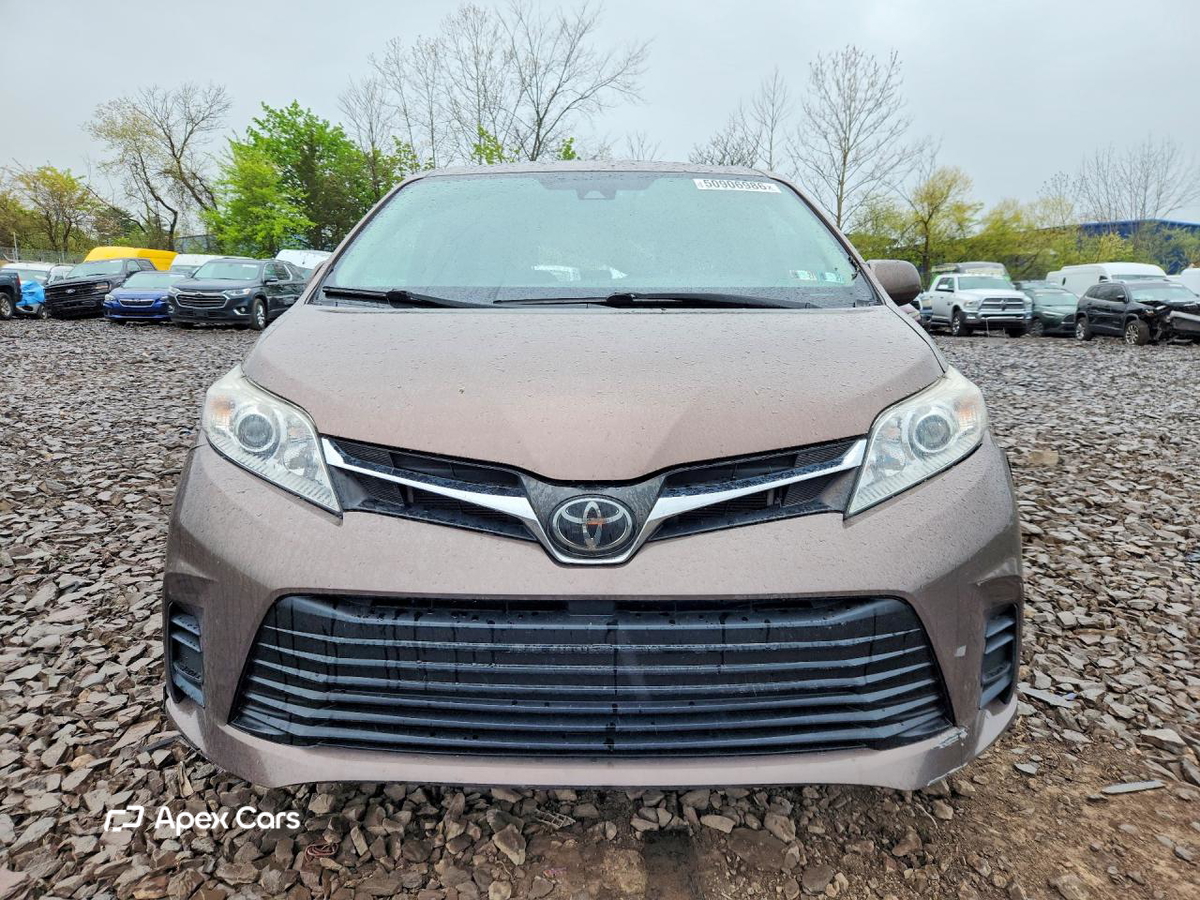 Toyota Sienna 2020