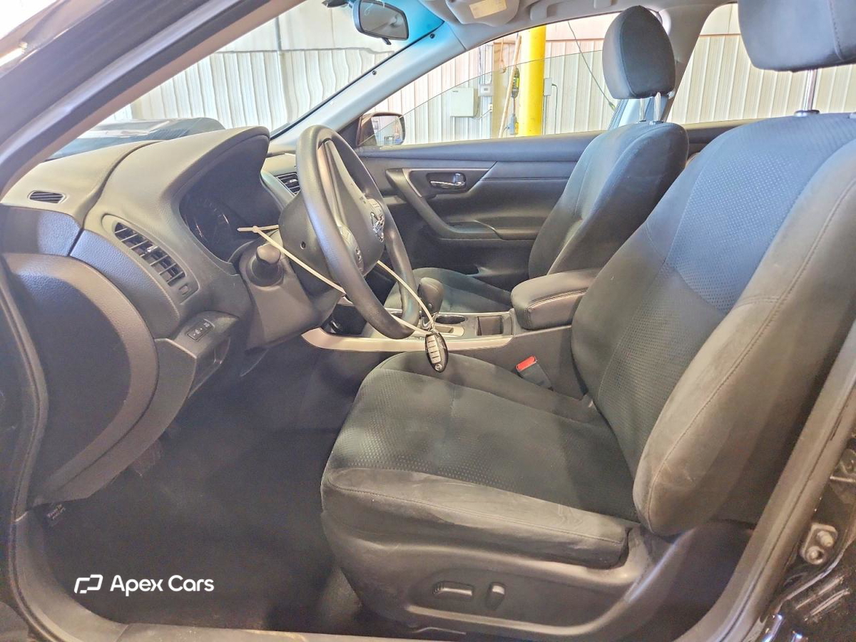 Nissan Altima 2015