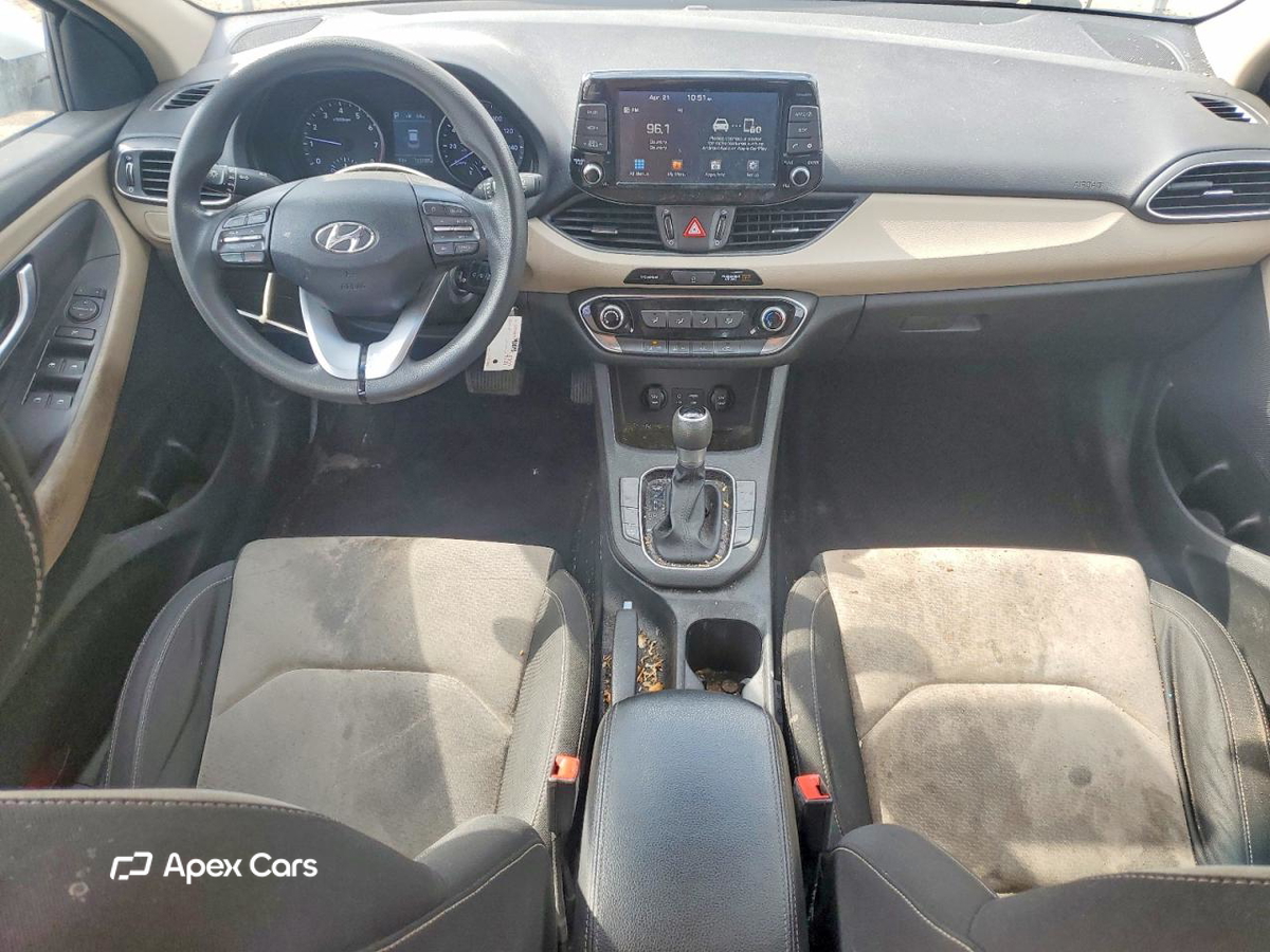 Hyundai Elantra 2018
