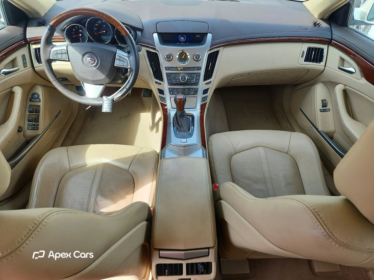 Cadillac CTS 2010