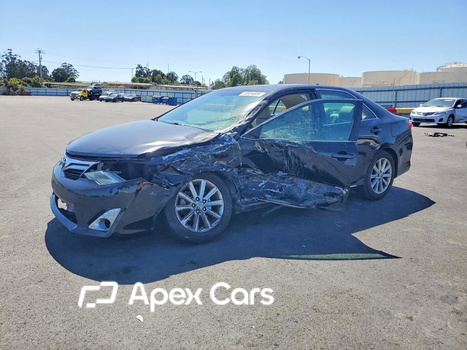 Toyota Camry 2012 - Image 1 of 13