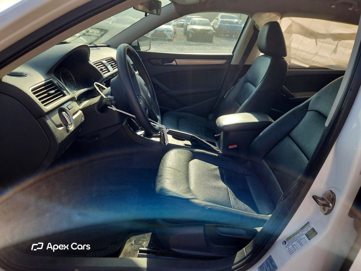 Volkswagen Passat 2014