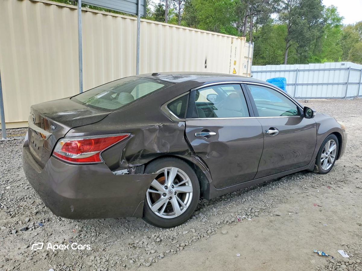 Nissan Altima 2015