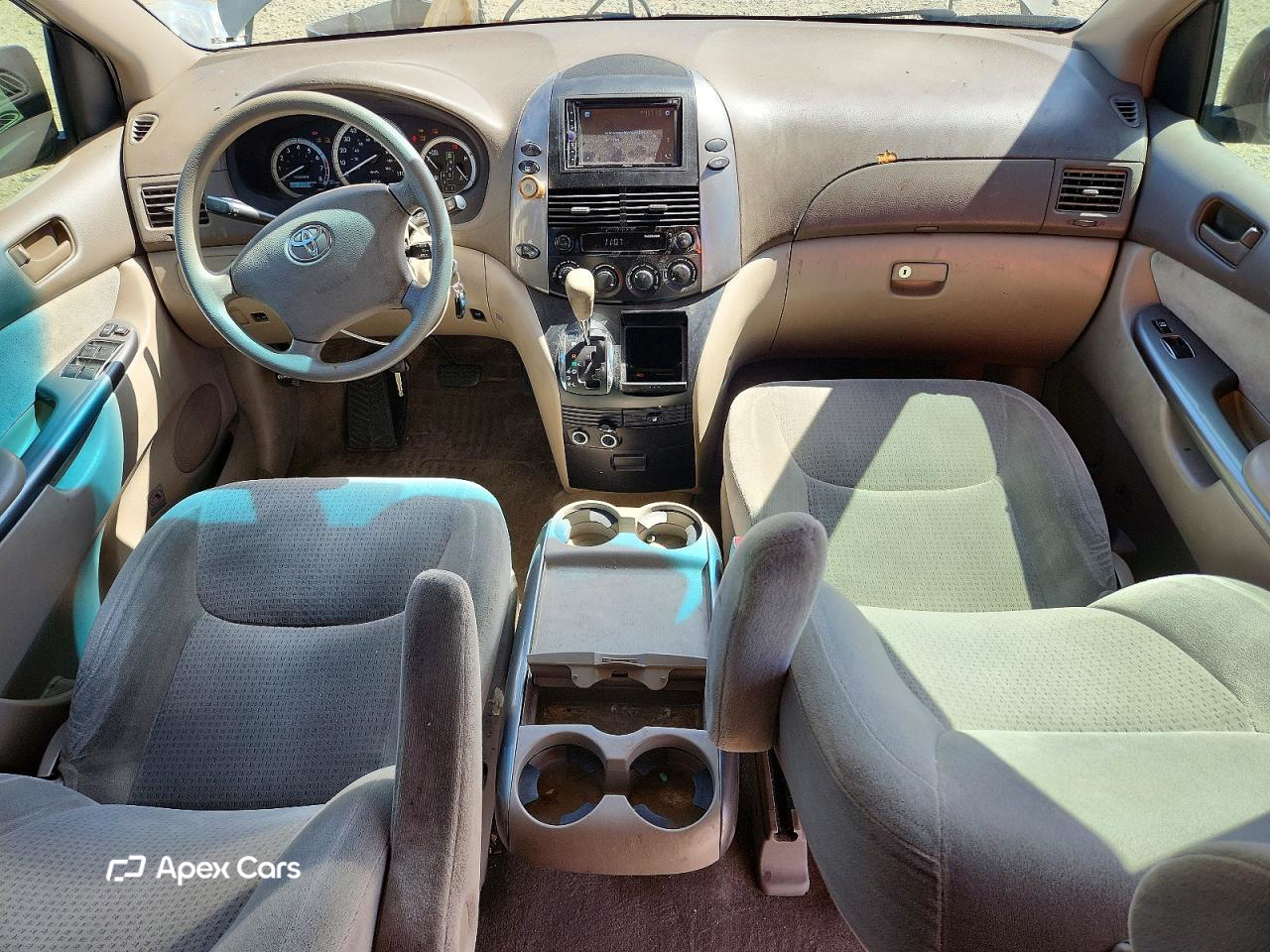 Toyota Sienna 2010