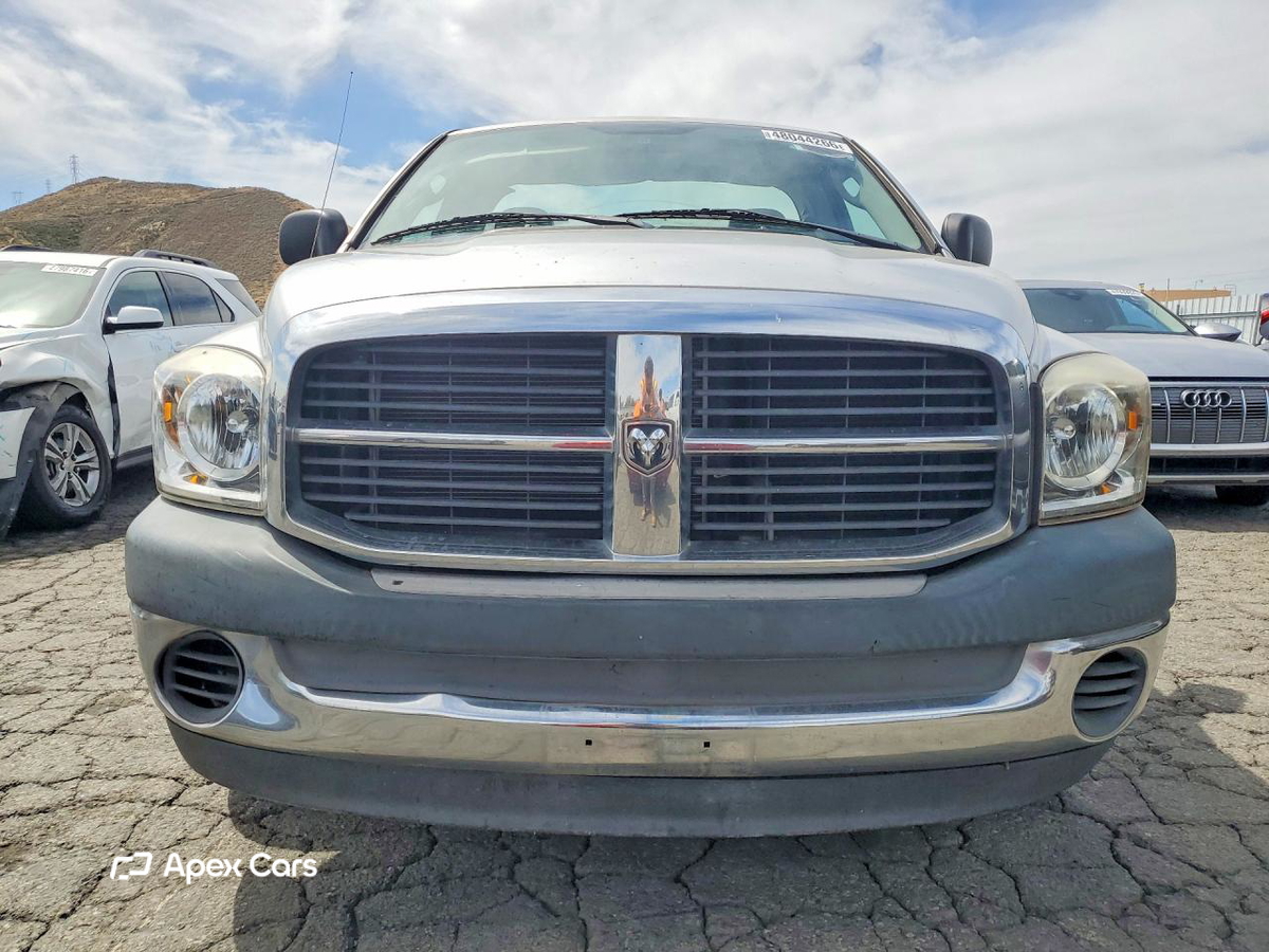 Dodge RAM 2006