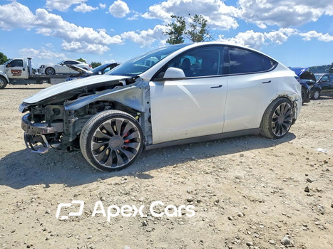 Tesla Model Y 2022 - Image 1 of 14