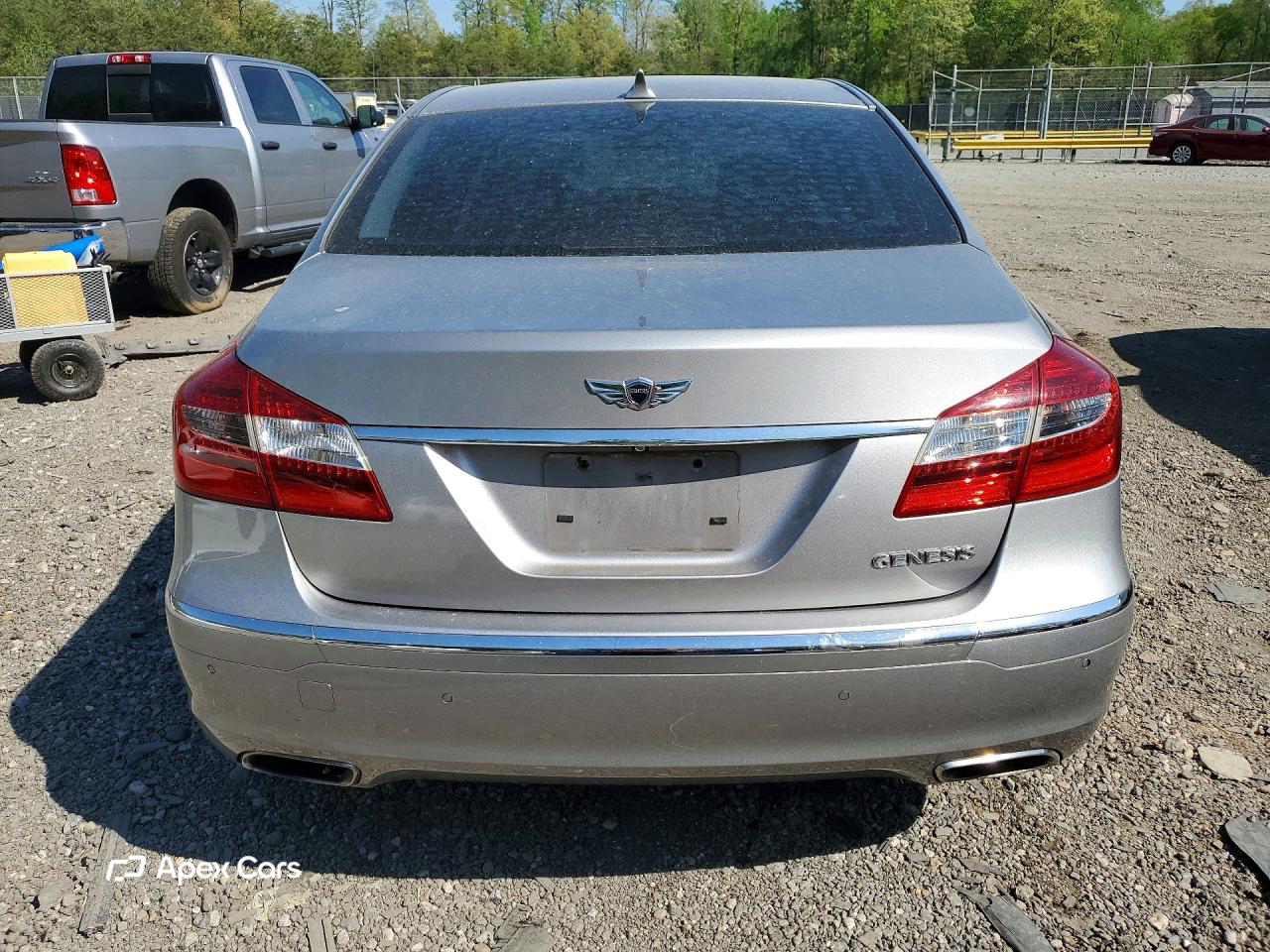Hyundai Genesis 2012