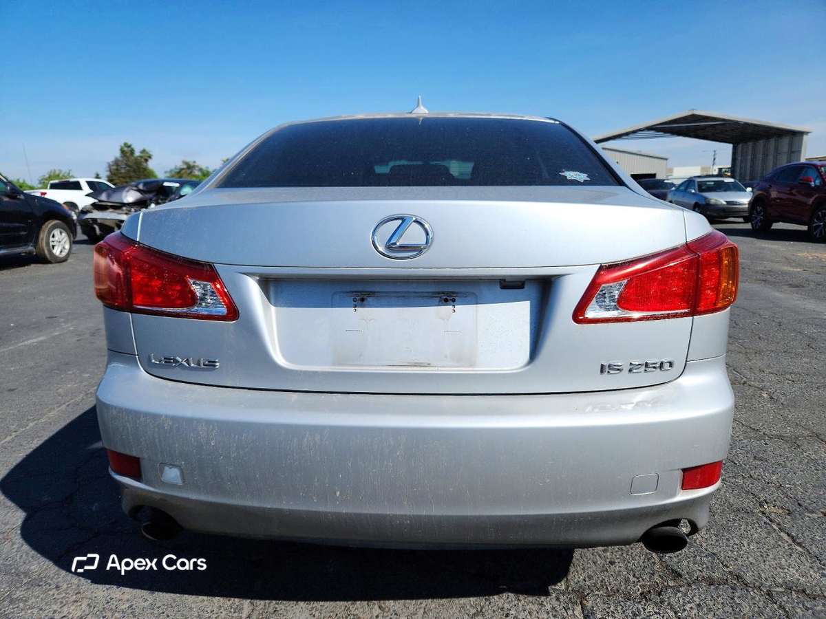 Lexus IS 2009