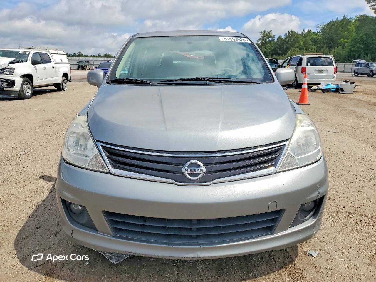 Nissan Versa 2014