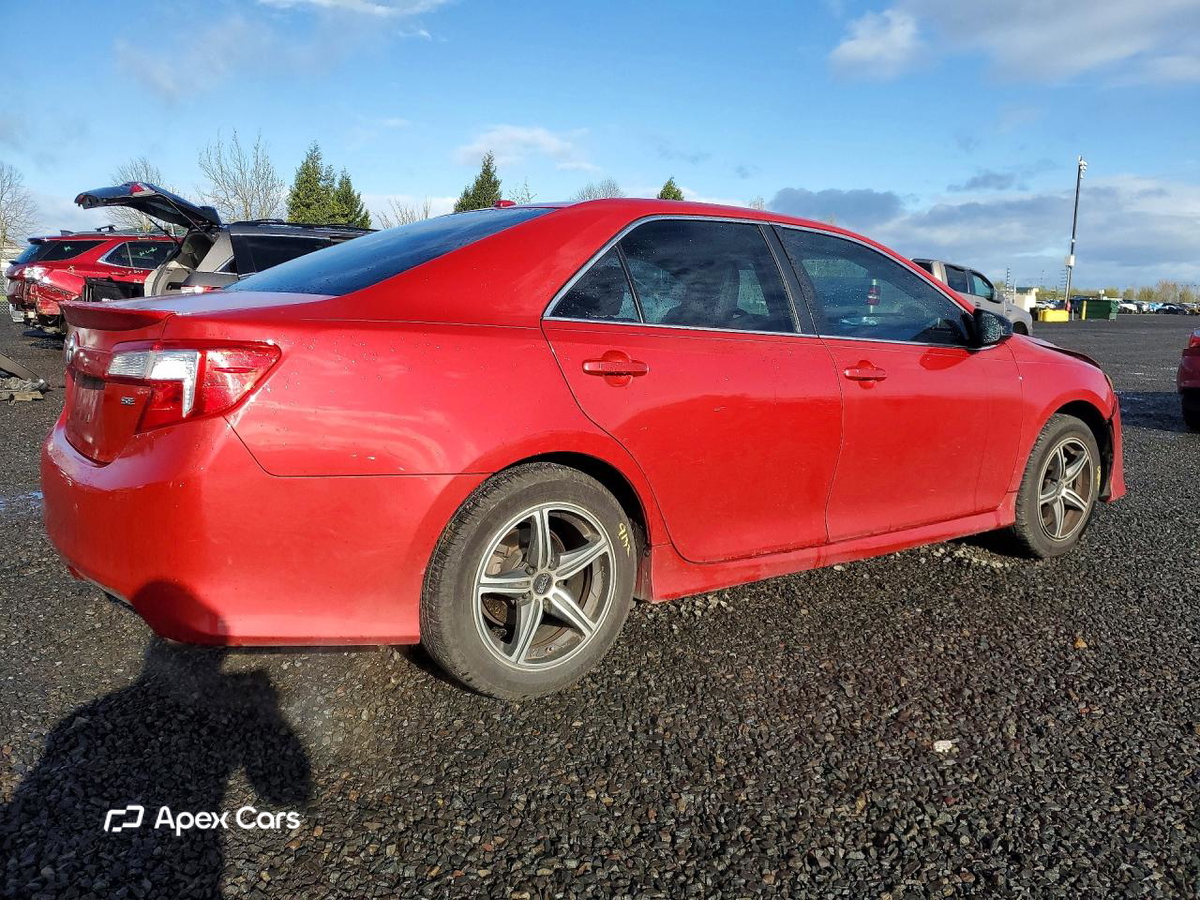 Toyota Camry 2012
