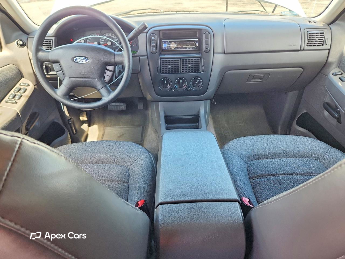Ford Explorer 2003