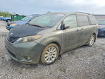 Toyota Sienna 2011