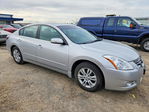 Nissan Altima 2010