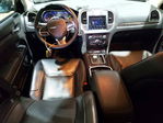 Chrysler 300 2022