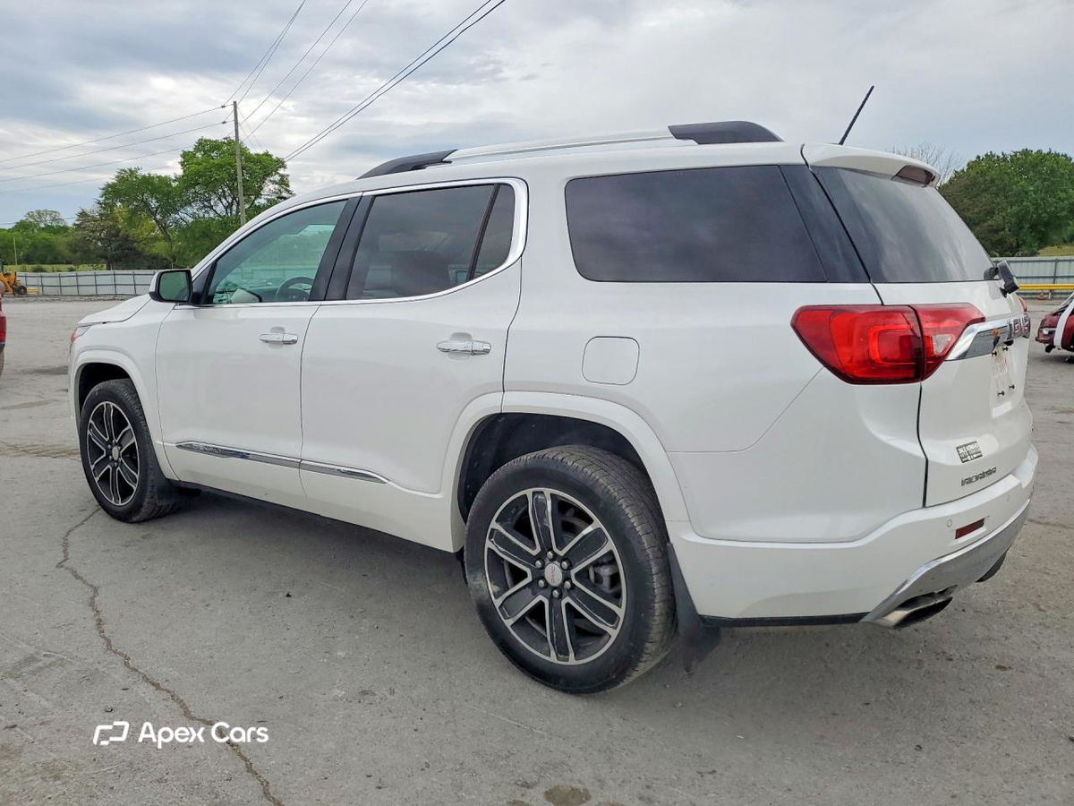 GMC Acadia 2017