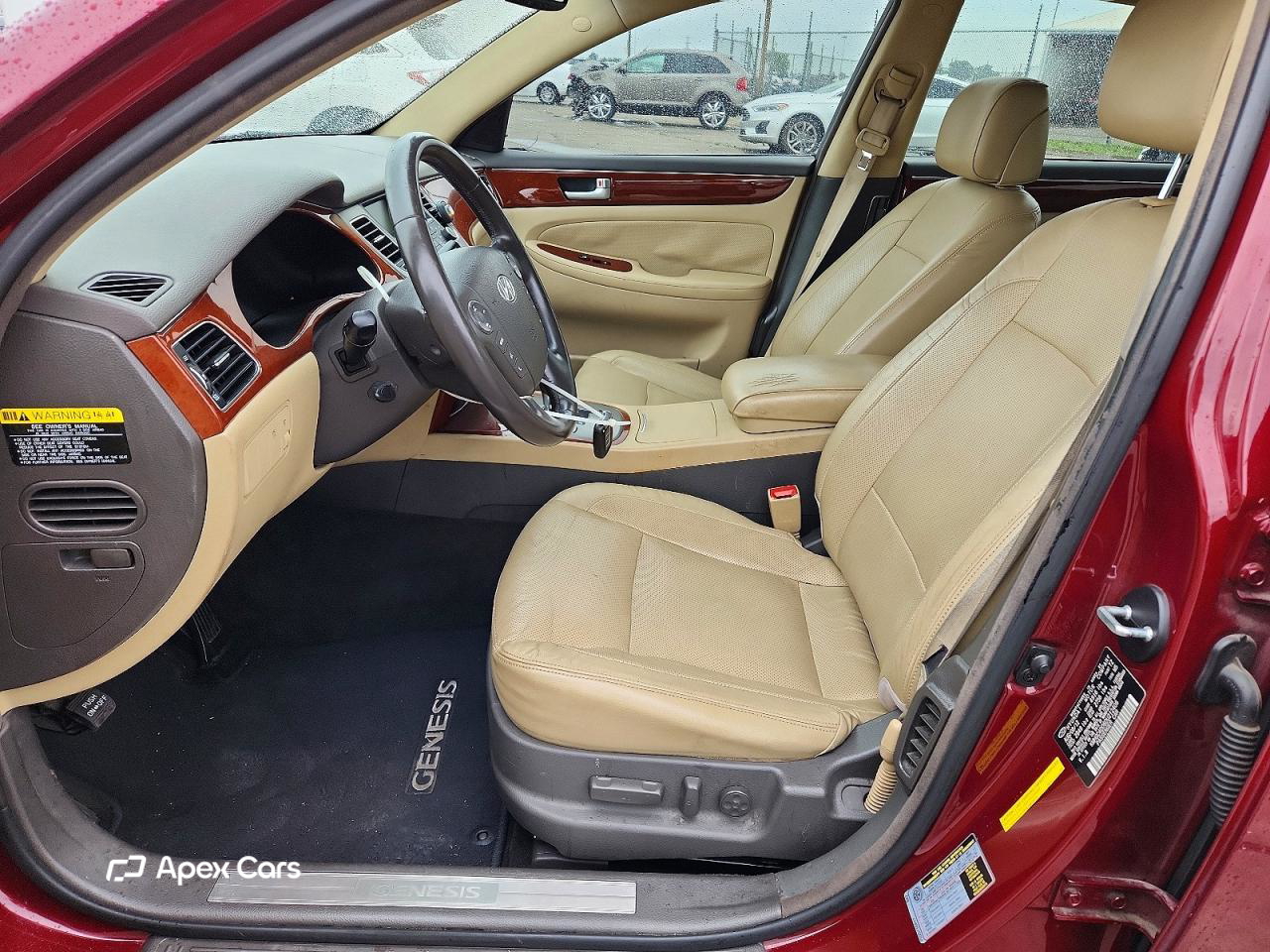 Hyundai Genesis 2013