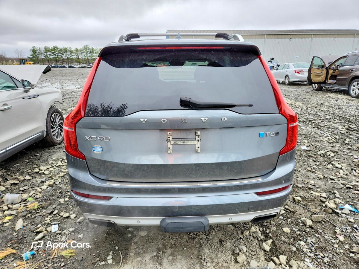 Volvo XC90 2016