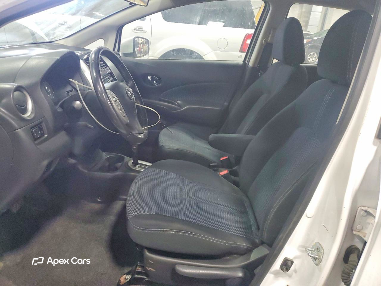 Nissan Versa 2015