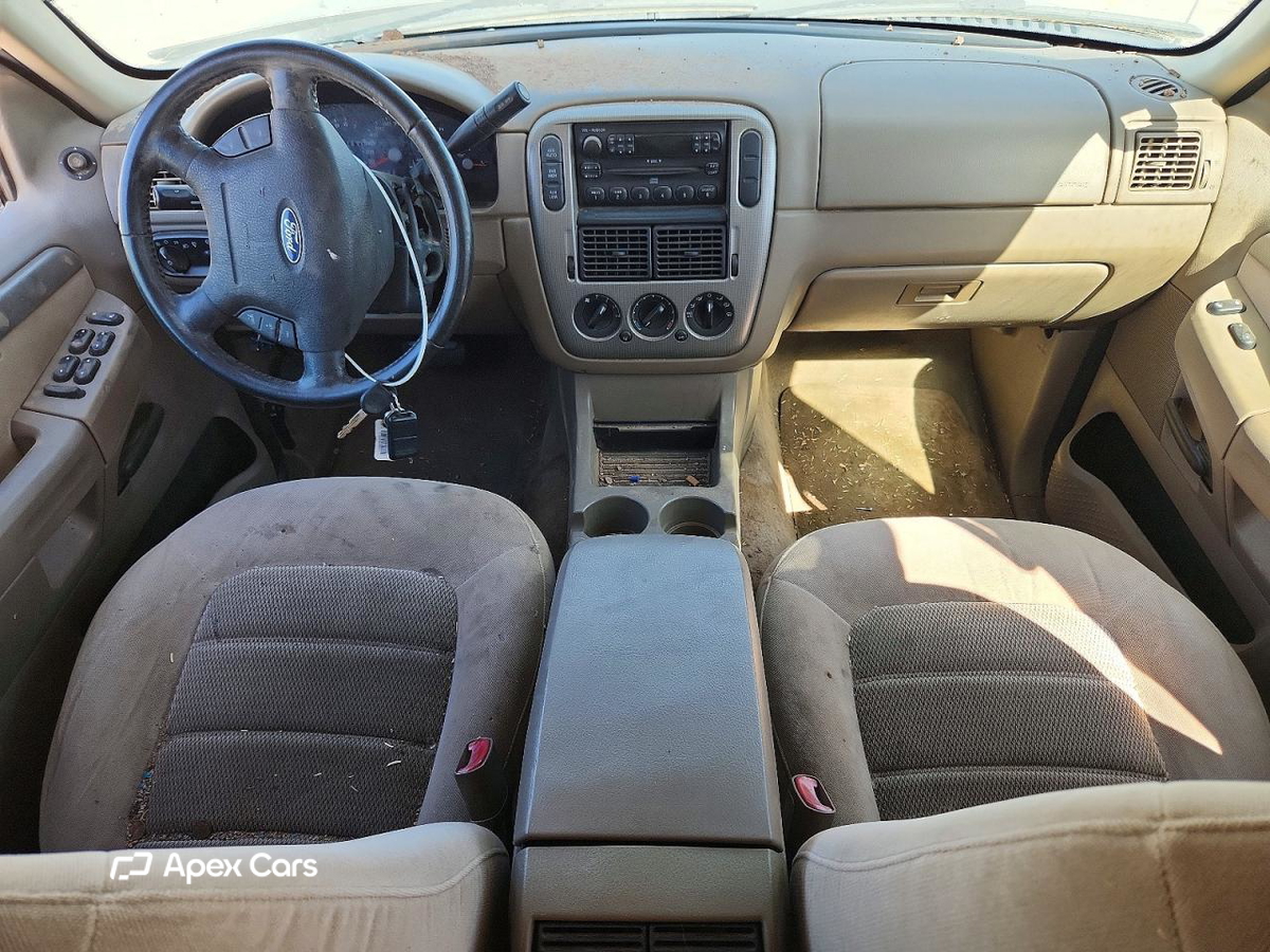 Ford Explorer 2004