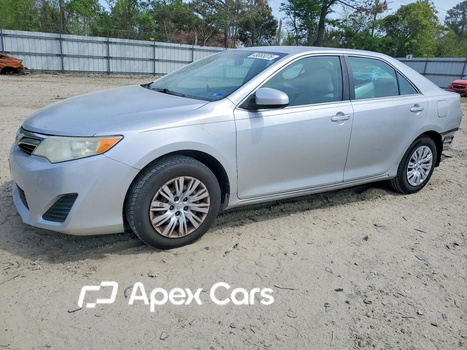 Toyota Camry 2012 - Image 1 of 13