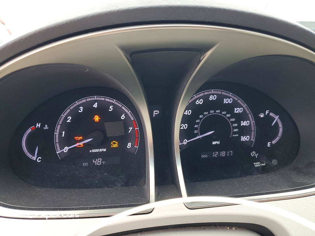 Toyota Avalon 2011