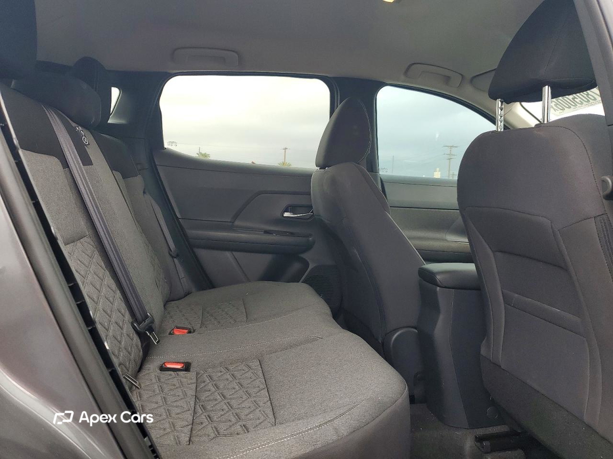 Nissan Kicks 2025