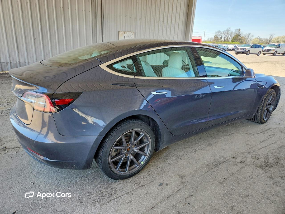 Tesla Model 3 2018