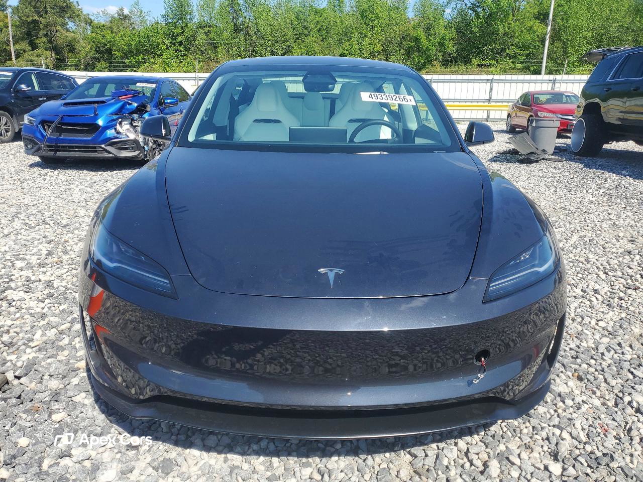 Tesla Model 3 2024