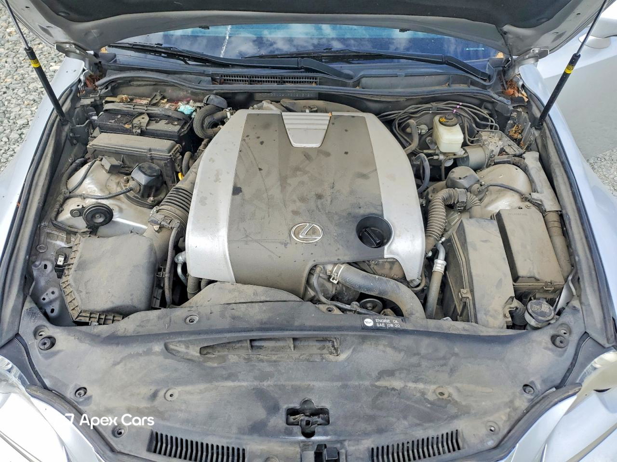 Lexus IS 2015