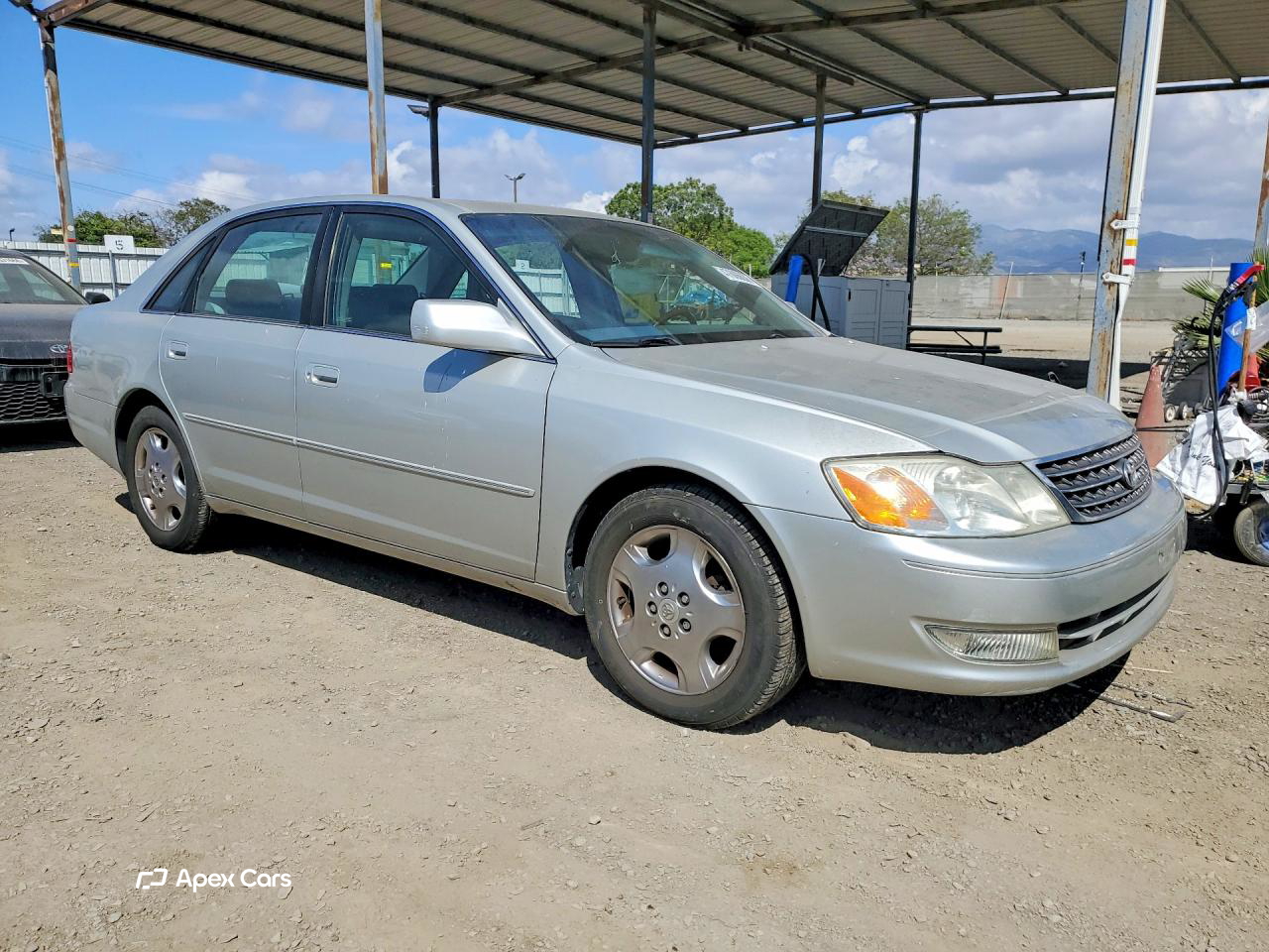 Toyota Avalon 2003