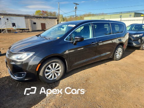 Chrysler Pacifica 2018 - Zdjęcie 1 z 13