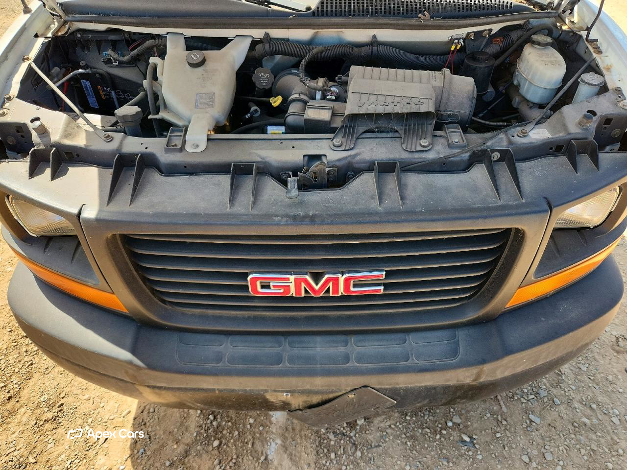 GMC Savana 2011