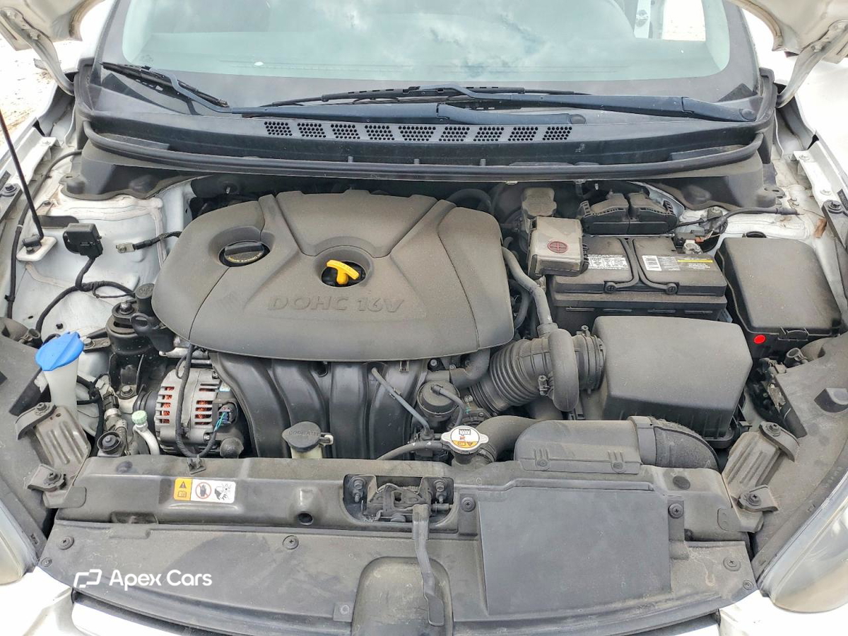 Hyundai Elantra 2014