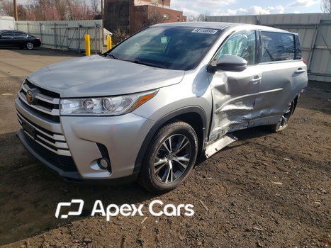Toyota Highlander 2018 - Image 1 of 13