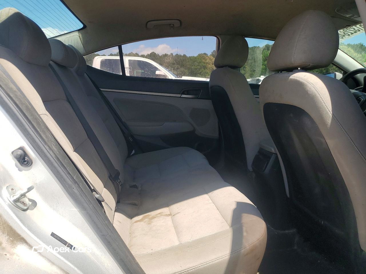 Hyundai Elantra 2018