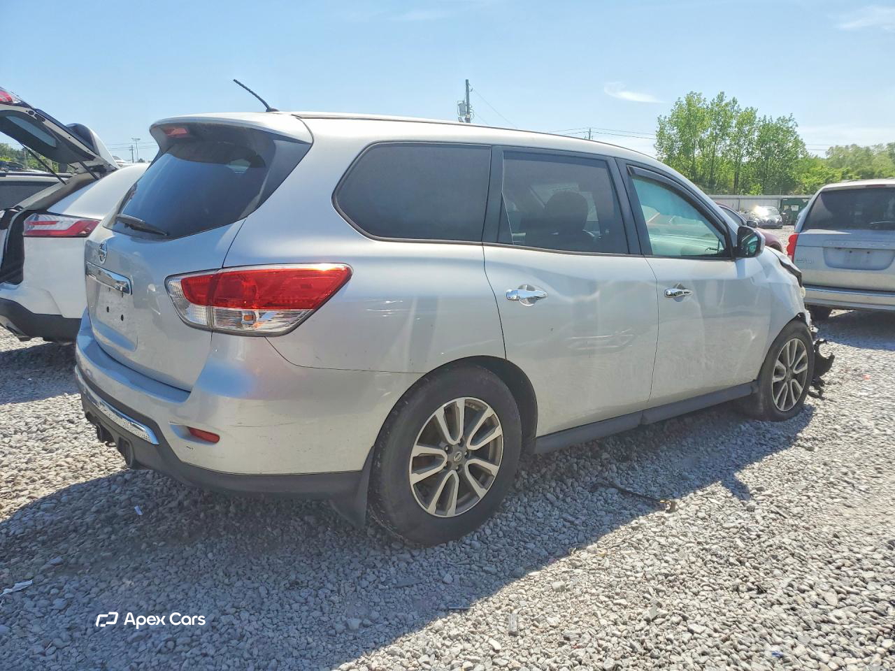 Nissan Pathfinder 2014