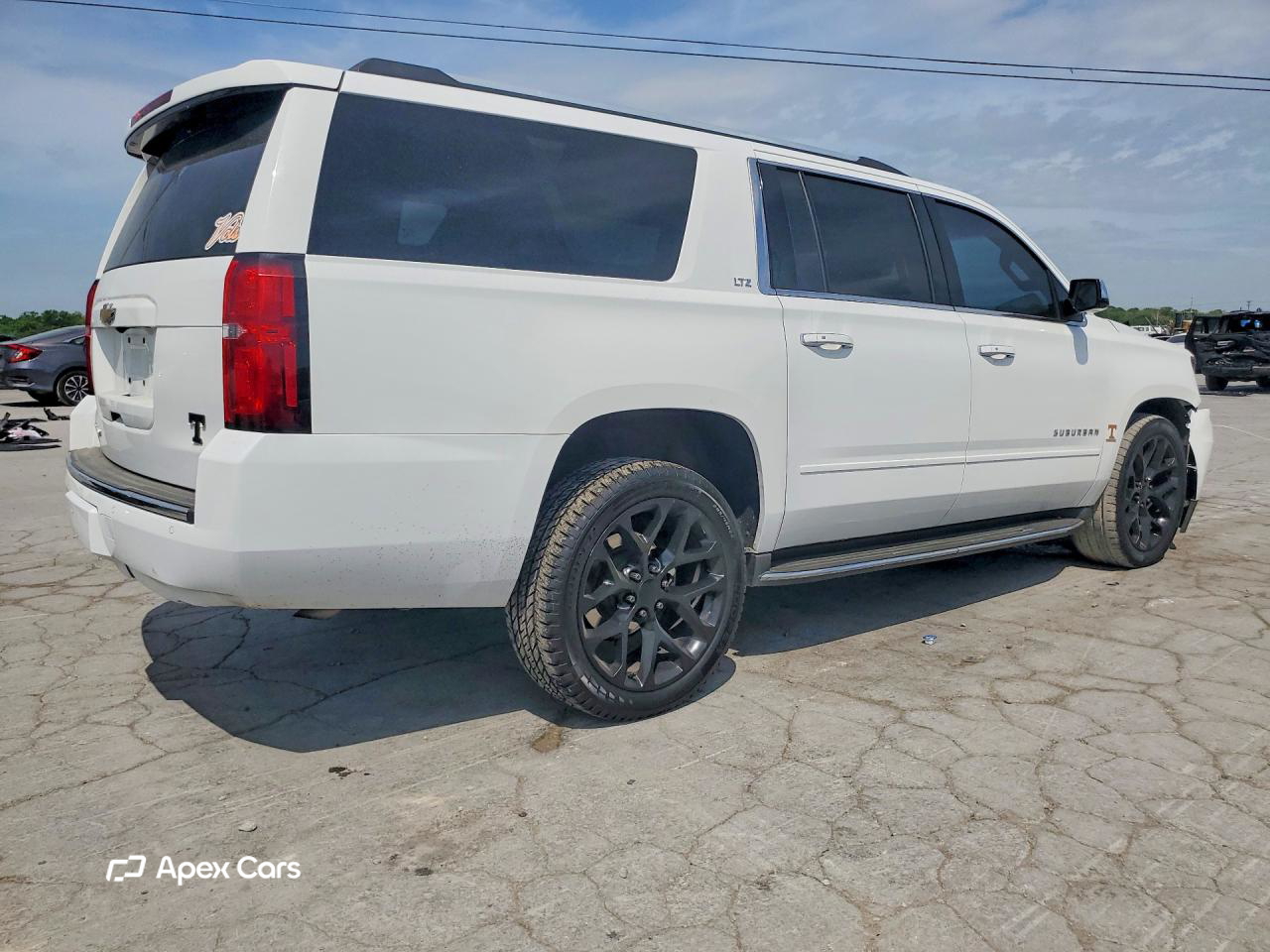 Chevrolet Suburban 2016