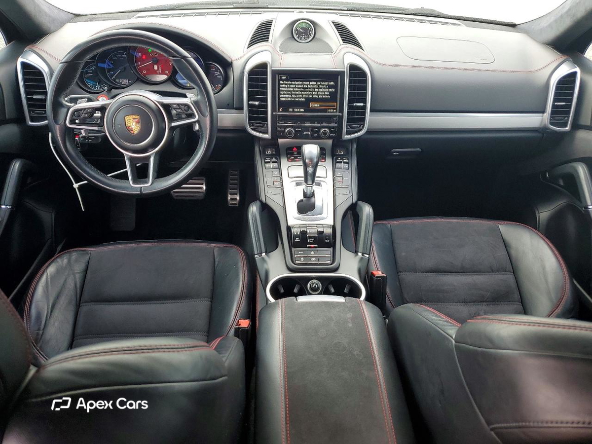 Porsche Cayenne 2016