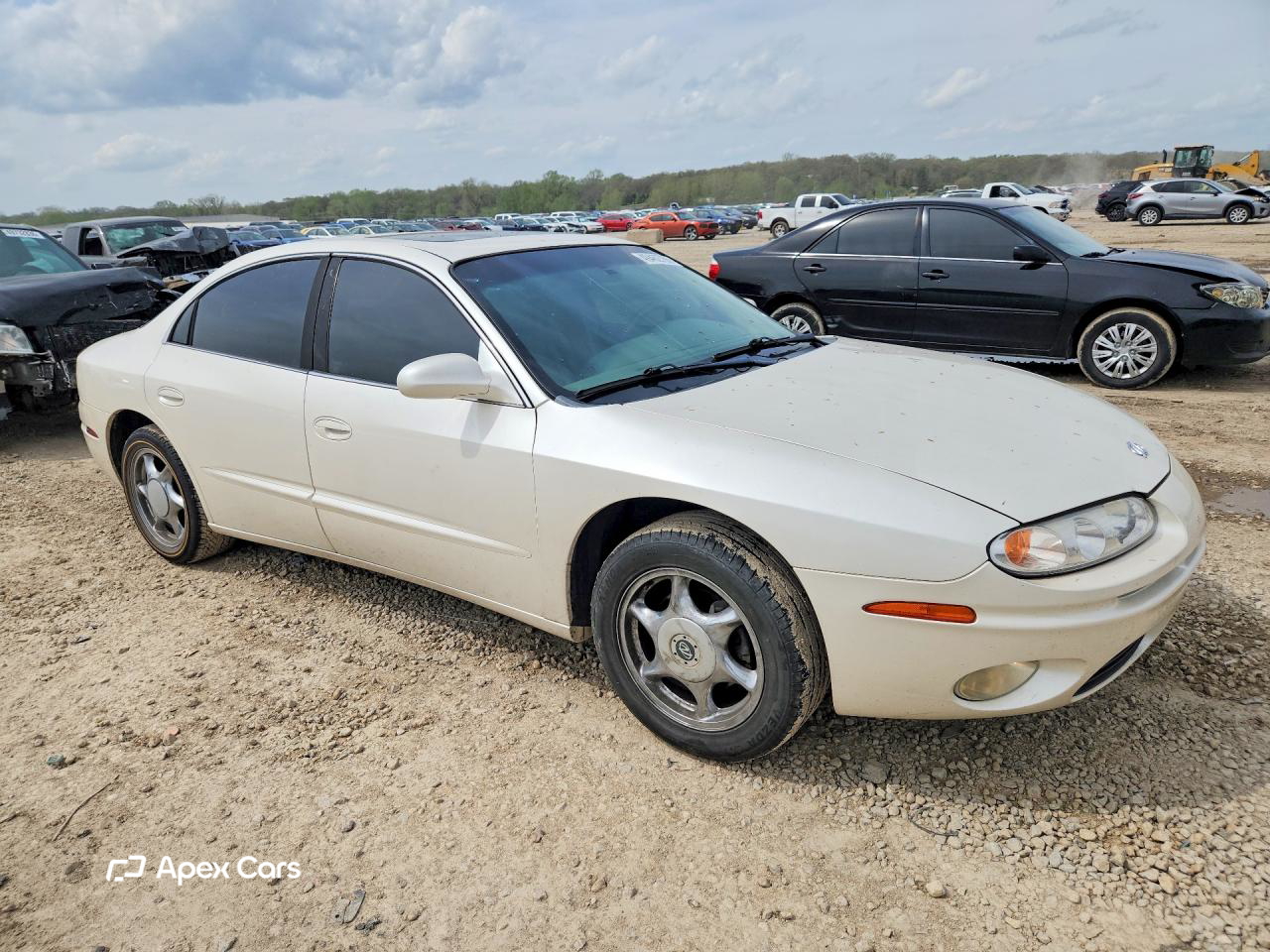 Oldsmobile Aurora 2003