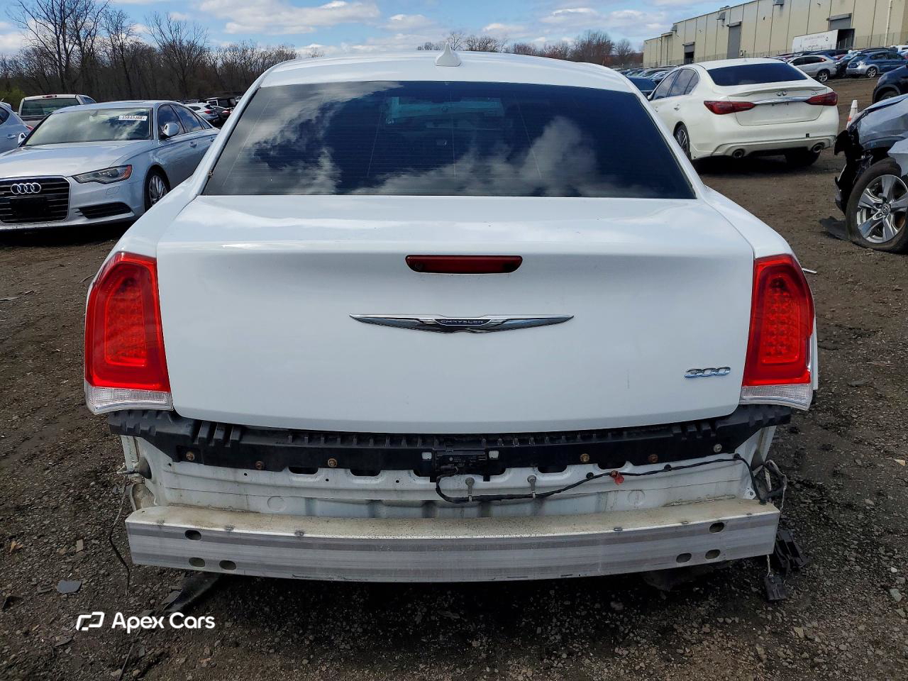 Chrysler 300 2017