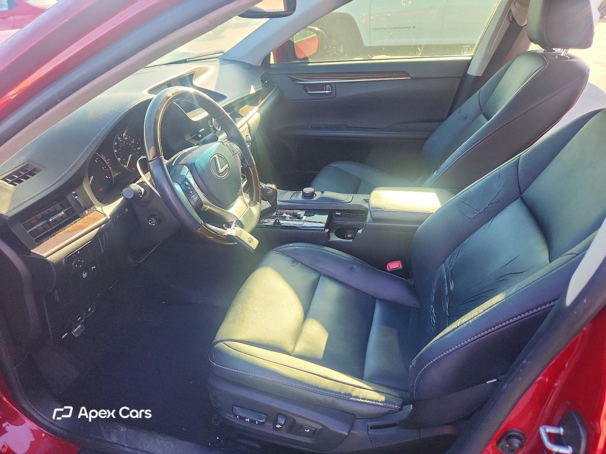 Lexus ES 2013