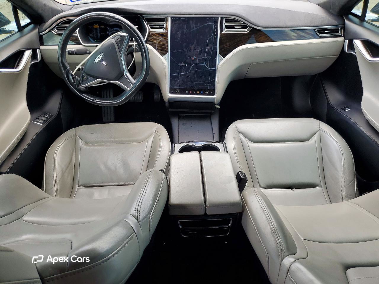 Tesla Model S 2016