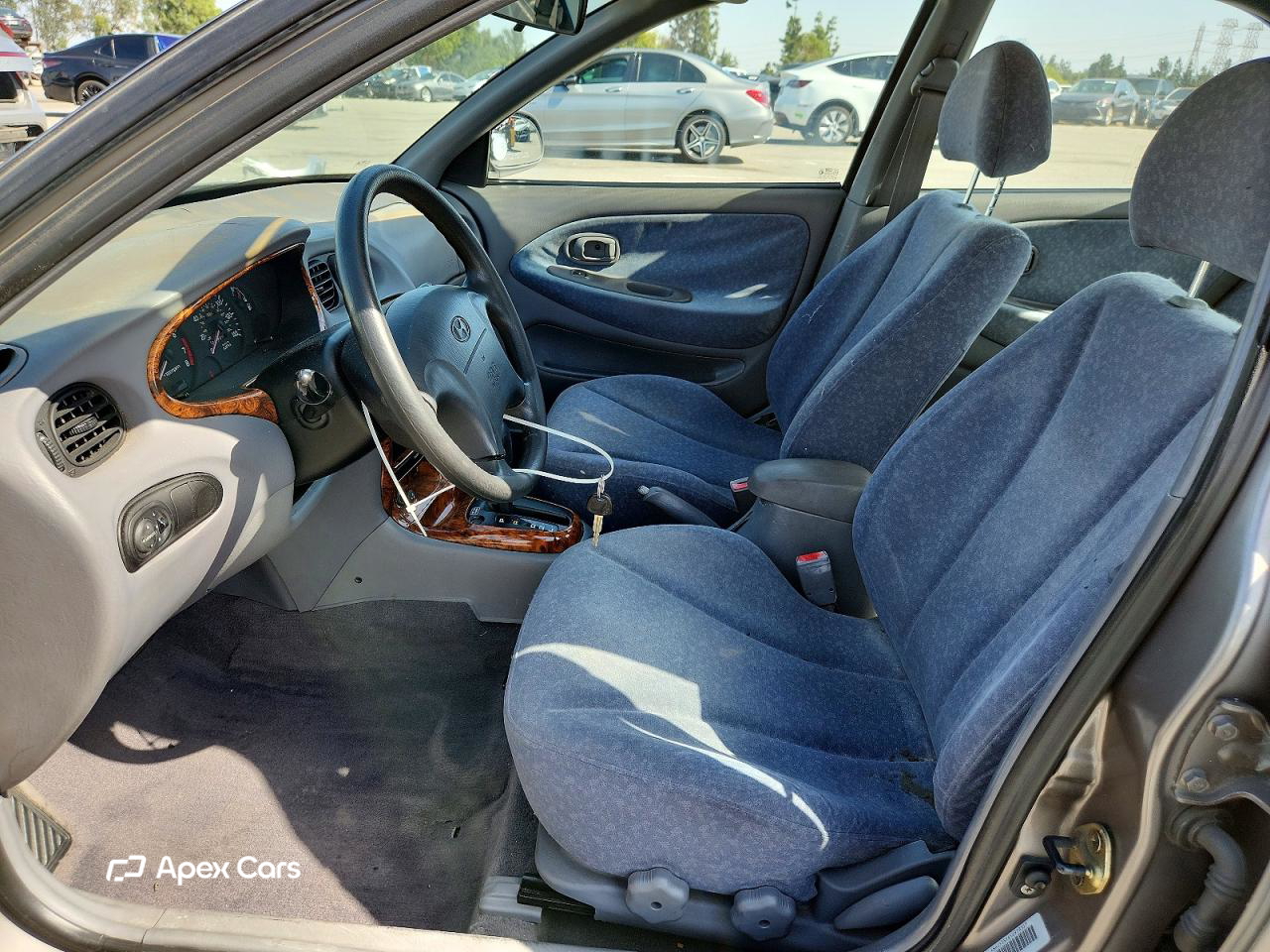 Hyundai Elantra 2000