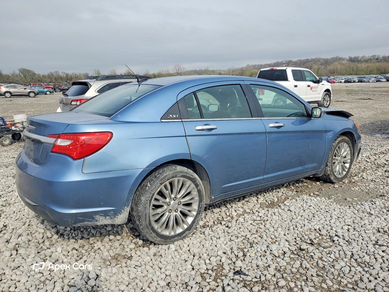 Chrysler 200 2011