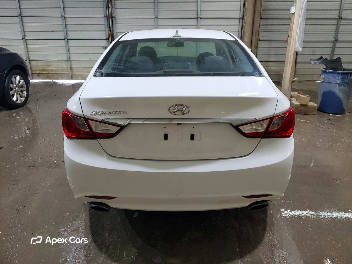 Hyundai Sonata 2013