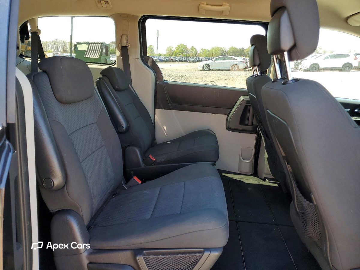 Dodge Caravan 2010