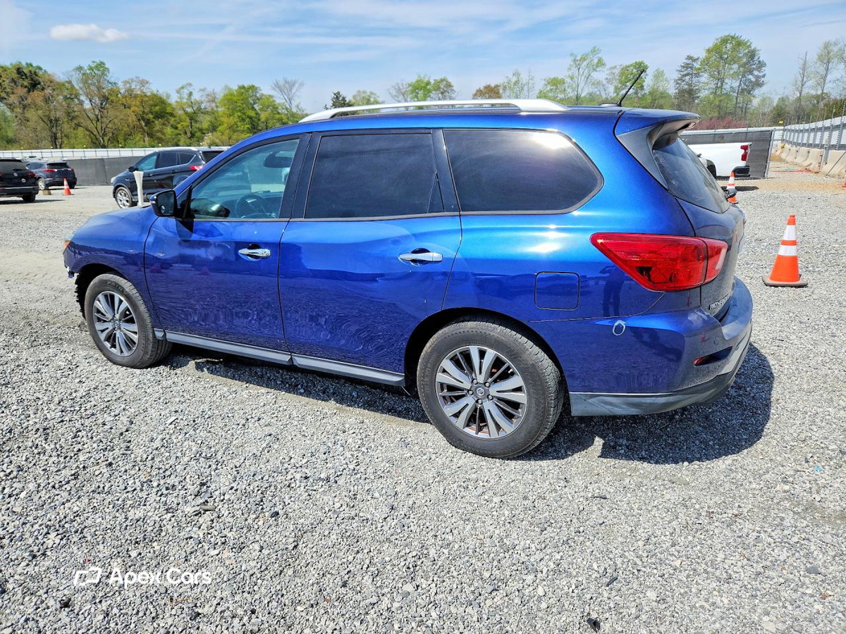 Nissan Pathfinder 2018