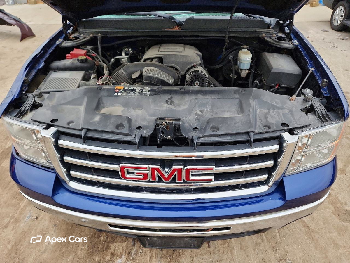 GMC Sierra 2013