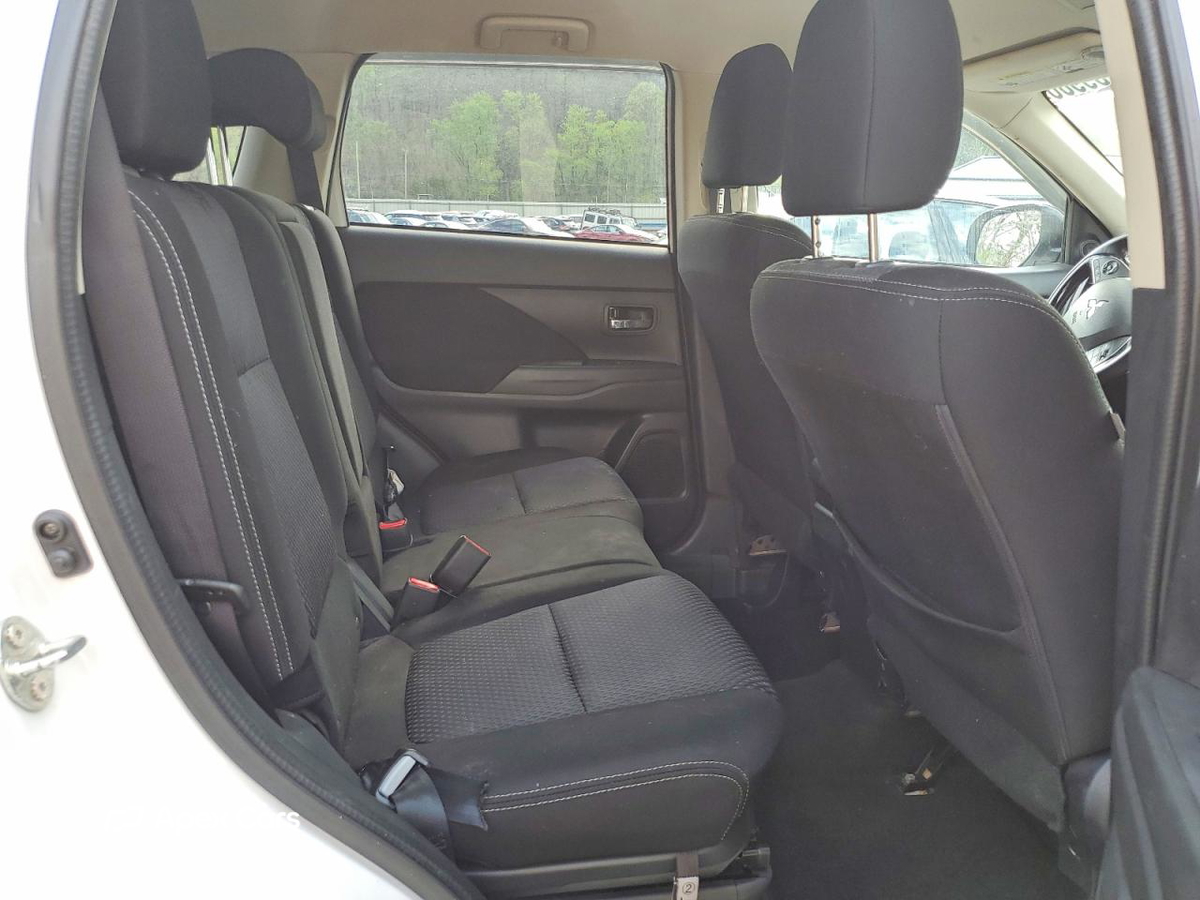 Mitsubishi Outlander 2017